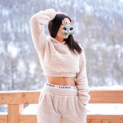 RachelmyMetawin's profile picture. This account is personal🇲🇫🇱🇧💚
 Nong Win Moms Team💪🏻❣️🎄🤶🏻🎅🏻Grandmother of baby Metaa🐰🧸
@winmetawin #winmetawin 
#METAA @metaa_gmmtv   🇨🇷