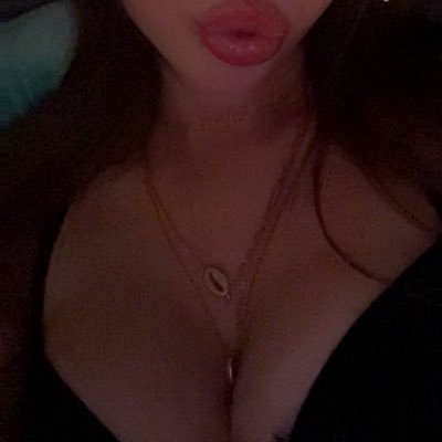 thicksnowshi's profile picture. fine shyt niggerbait