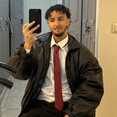 redouu_95's profile picture. 