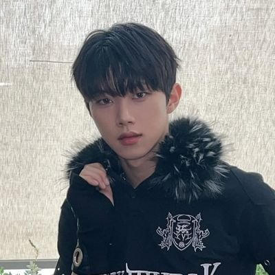 x_ik_eoss's profile picture. ~ Live my life so ICONIC, they gonna think I'm IRONIC ~ 🕸️
🩷 𐙚⋆xikers 𐙚⋆🩷

✮⋆˙ Hyunu biased ✮⋆˙
Love 10KERS with my whole heart ❤︎ 
🍀𖹭 LUCKY 10 𖹭🍀