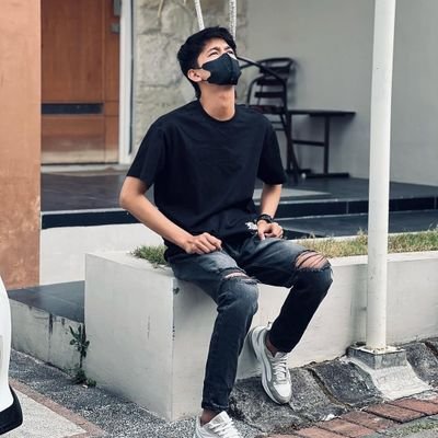 manhacttan's profile picture. Your daily hacks + oddly satisfying moments || Relaxing scroll to get knowledge of calm 🙂‍↕️🌱🌿