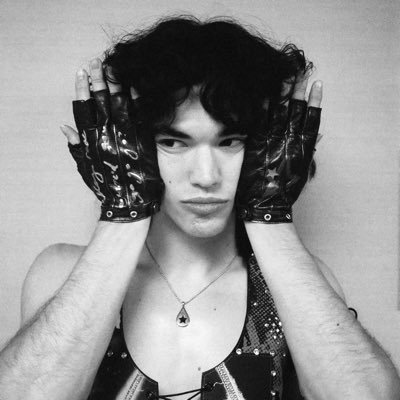 3iriann_'s profile picture. 19, he/him, mlm | multifandom