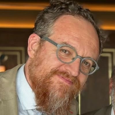 goitorre's profile picture. Padre, propietario de alojamientos turísticos en Madrid y colaborador en medios.
Ayn Rand revolucionó mi vida pero la estoy reordenando con GTD.
Casi libre 🎯