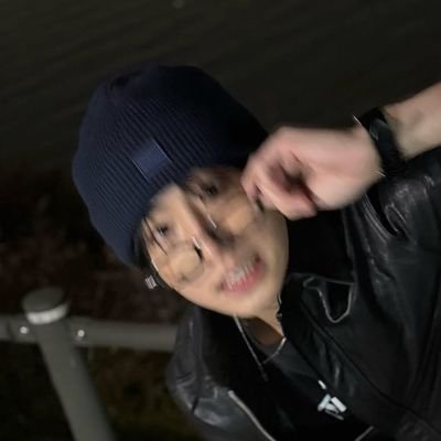 le0xxx_'s profile picture. they/he ☆ 19 ☆ i hope this terrifying anxiety is just a dream that will disappear when i wake up