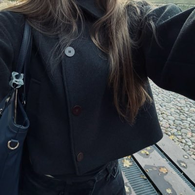 emlijavl's profile picture. 