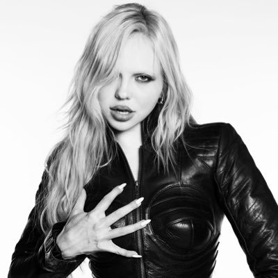 POlSONCAKE's profile picture. Creature of the night — @gammaknifeu charts & updates