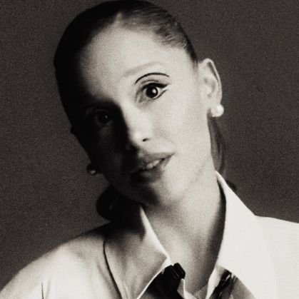 lesbifying's profile picture. 