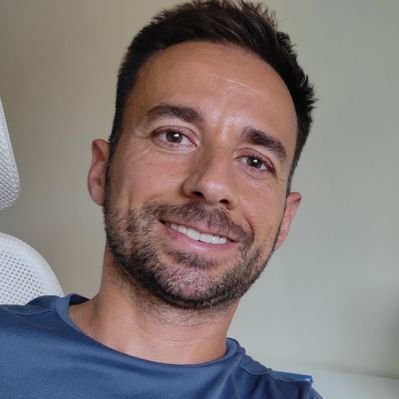 YoRaulGonzalez's profile picture. Especialista en optimizar WordPress. Te ayudo a tener webs WordPress rápidas y optimizadas.