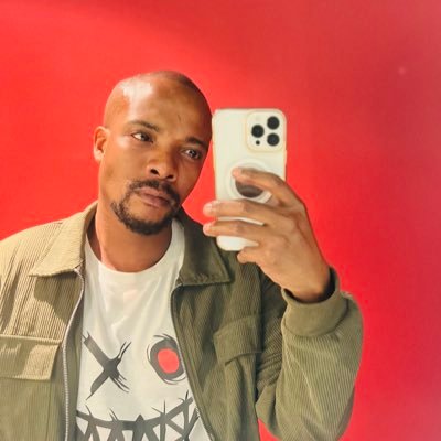 LukanyoMngqolo's profile picture. ( New Account 🚨) A Dyan in PTA | I Kill Flies For A Living | Create Content In My Spare Time | Barely Making It