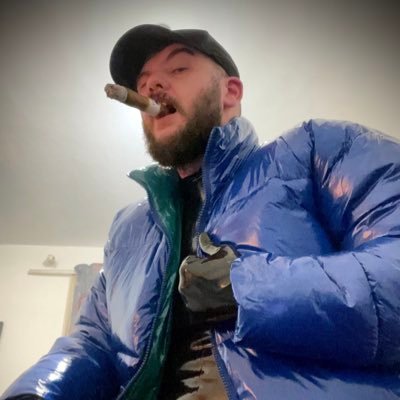 CigarLustBear's profile picture. bear | cigars |  rubber                             Recon: HornyManchesterBear