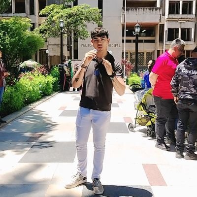 GianninoFlorio's profile picture. 🇻🇪 Nacionalista | 💭 Comunicador | 🎙️Analista del Poder | 🫡 Mostrando la verdad de Venezuela.