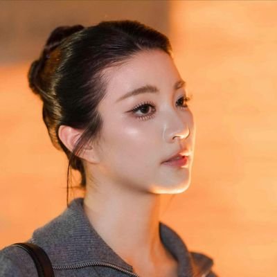 thi_monn29864's profile picture. 