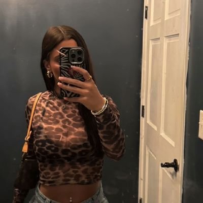 sandradaisy79's profile picture. if you miss me you can get more about here 🥰