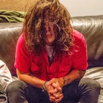 Pointerbrother's profile picture. Under 18 dni -- 20s, female, she/her. Larry fic writer and block blast radicalist. Ao3: https://t.co/Pw7uj7FNjm