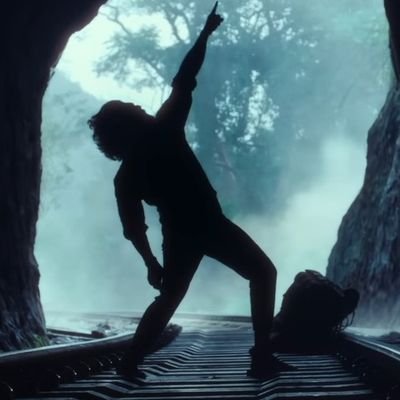 bhibatsam's profile picture. love Thrillers| Fan of Conan Doyle & Hitchcock | Nature lover | former GIF creator | expertise in unfollowing🤺