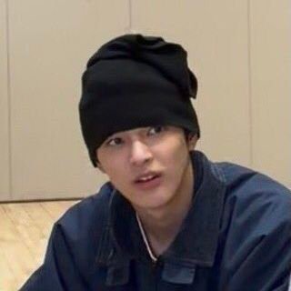 Eeedm_'s profile picture. I just .... whatever 
anti stress 😶‍🌫️🫥