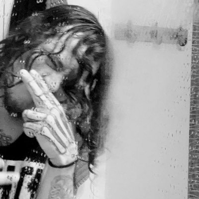 itssdommmmm's profile picture. I hate love .