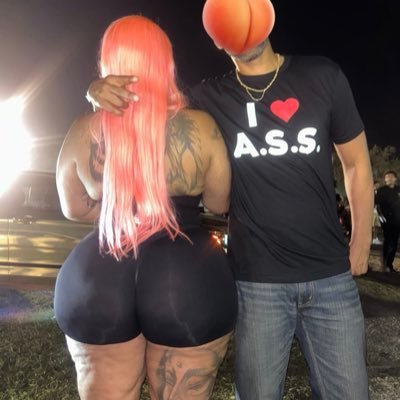 iluvcheekz00's profile picture. I don’t own any of this content. Come here for your big ass and gooning needs 🤧. DM for promo. Backup: @assvilleprt2