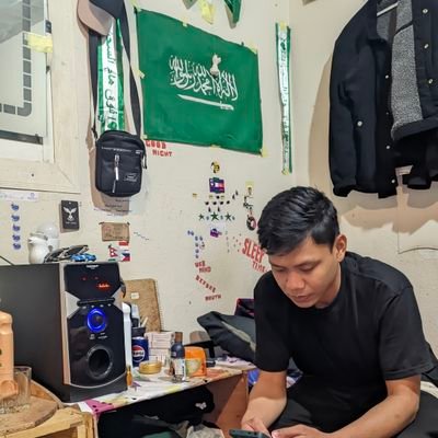 Totoflicker's profile picture. Web3 enthusiast,degen,airdrop,community.
🇮🇩 Made in Indonesia
🇸🇦 Work In Saudi Arabia
Living the journey, chasing the dream.