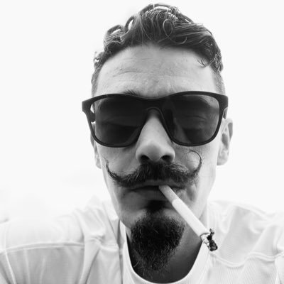 nickchiosa's profile picture. Arteist Knight