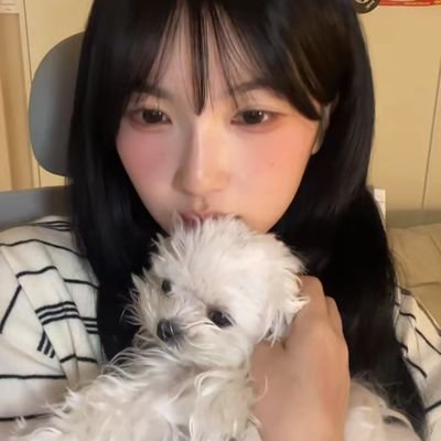 r1nxwx's profile picture. she/herㅤㅤㅤㅤㅤㅤㅤㅤㅤㅤㅤㅤㅤㅤㅤㅤㅤㅤㅤㅤ
Хвильовий в мікрохвильовій