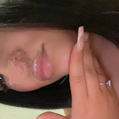 jssposeoklm's profile picture. figure d’angoisse