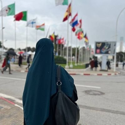 zahraa___2010's profile picture. 