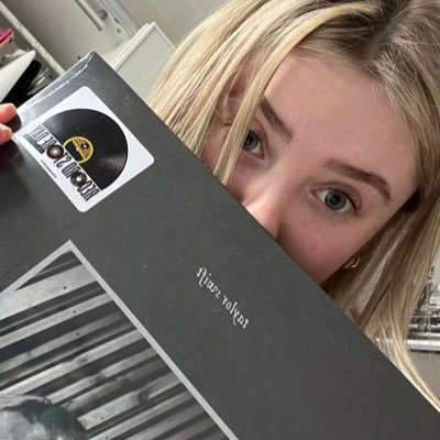 llenabedumb's profile picture. i've heard medicine live