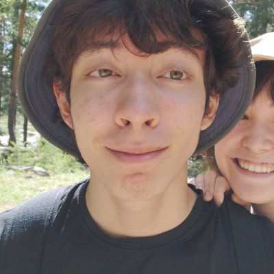 ulanyde's profile picture. 21/ save the bees as an act of resistance