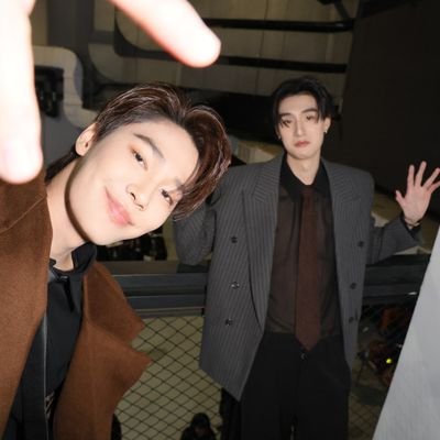 asimtonisasi's profile picture. • feel free to interact!
• a seakeen, lykn, dewtee, nadao and gl enthusiast.