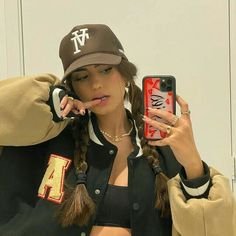 ERyilmazemin's profile picture. Lover oh lover