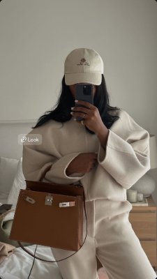 fatmaelchikh's profile picture. Teacher of Health Education