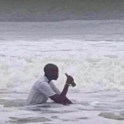 hyyhpt3whenkub's profile picture. this acc is still waiting for HYYH (ot7) @BTS_twt