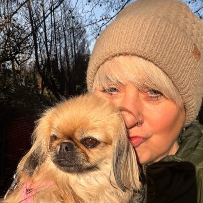 Art71Rachael's profile picture. Just be kind. Fibro warrior. If you don’t like my content don’t follow me 😊Simple. Volunteer at https://t.co/9SnnpprjWi Donations always grateful. 🧡