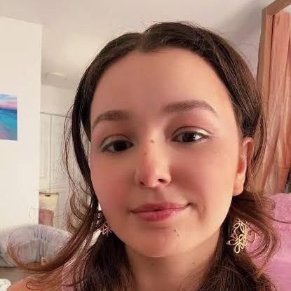 RoseDani162502's profile picture. 