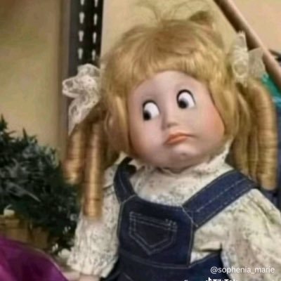 thesanasi's profile picture. Light of the world💡