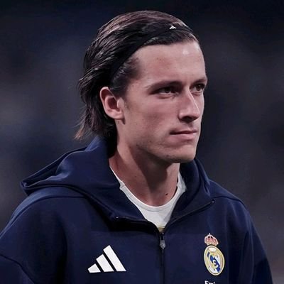 TakedaNamikaze's profile picture. ⛩ ¿Gintama? Besto shonen | 🌌🔫 Star Wars  | ⚔ Bleach | 🤍 Real Madrid  | 🦾 Bayern Munich  | 📜 One Piece | 🔥 Botafogo