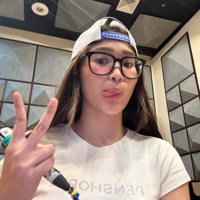 _beigeeeeeeee's profile picture. 