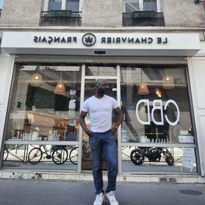 Wil2pac's profile picture. Pro player #SF6 #COTW #KOFXV. formerly @melty_fr @millenium @envy, coaching SF6. Affiliate:@VictrixPro @turtlebeach , free agent,email pro: willtupac@hotmail.fr