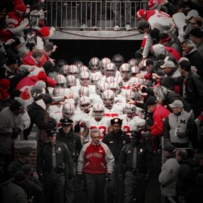 mcbromance1234's profile picture. dinner by the light of dying stars in a ten-thousand-year-old space station