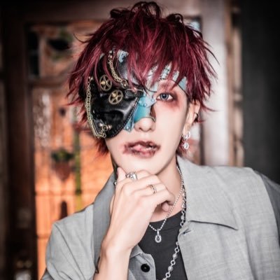 Yuh_Guitarist's profile picture. ギターヒーローに俺はなる！ vistlip.Guitarist . 作曲とか色々！ 遊戯王。デュエル・マスターズ。幕末Rock。アレンジ、演奏など仕事のご依頼はDMにて。アニメとプロレス好き。YouTube→ https://t.co/AkkuXOFegu