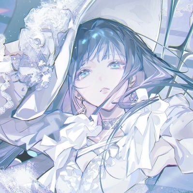 Lucia ☀︎☽ Profile