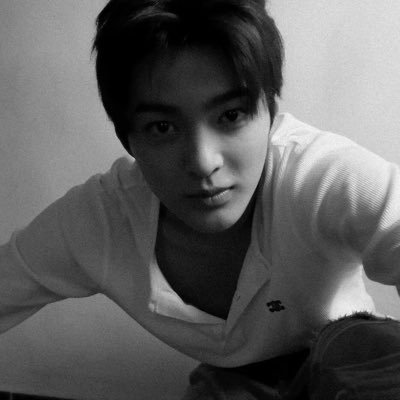 Fleshments's profile picture. (My blood and flesh are no more, destroyed than dead-numb in remorse / BUSINESS.)