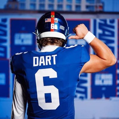 jaxsonfartlover's profile picture. sad yankees giants knicks fan 🫩 // 19