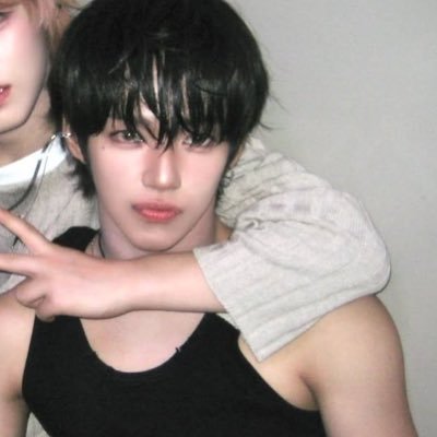 yeluvsuu's profile picture. eternity