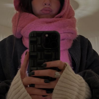 zzzisleep_'s profile picture. 🎧🩶🫧🕷️🌊 @spiderman / @trvisXX