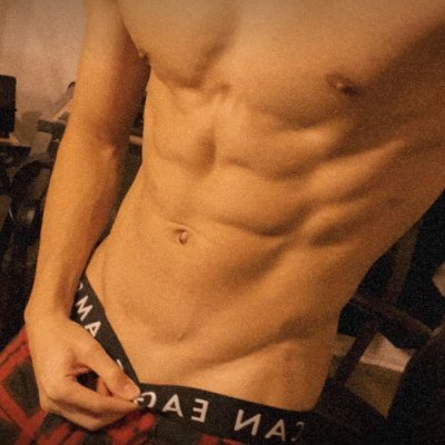 blueeagleDking_'s profile picture. 21 yrs old | fil-chi atenean 🦅 | gym and swimming | likes to show off 💪🏻 | spicy link 🔥: https://t.co/TV698CjDH1
