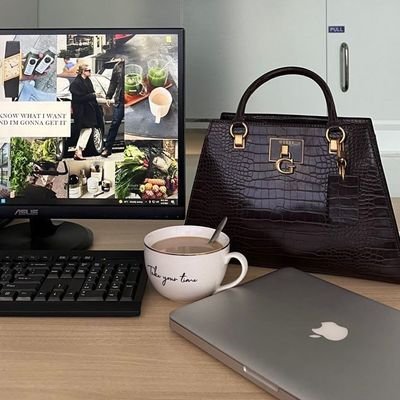 Shreyasurbhi11's profile picture. Software developer 
cp,java,c++
code ,caffeine and life lessons