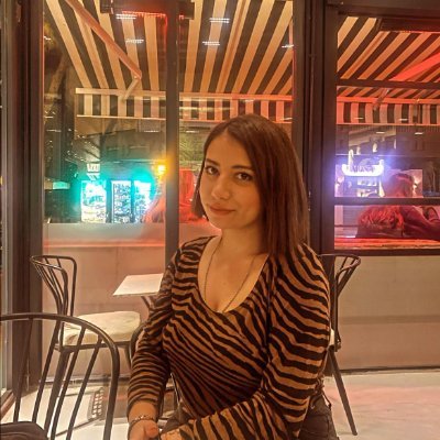 lemanselenak's profile picture. 