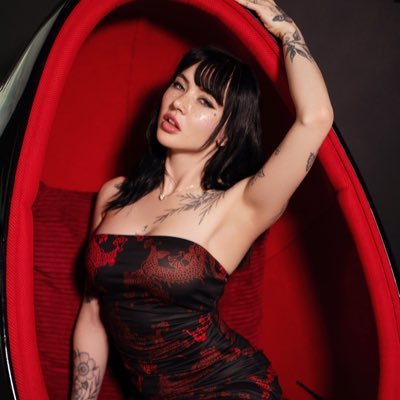 eva_ray_x's profile picture. Lover girl 🌹💖💕email evarayuk@gmail.com to book